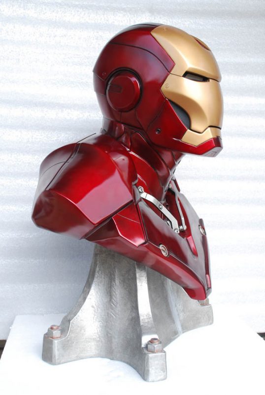 LARGE SCALE MODELS, SCULPTURES & FILM PROPS GALLERY - OHS Models